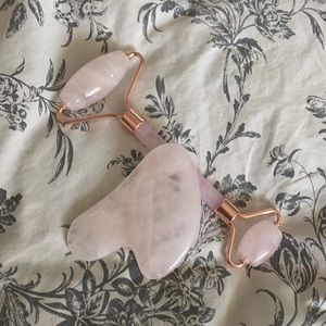Jade Roller and Gua Sha set